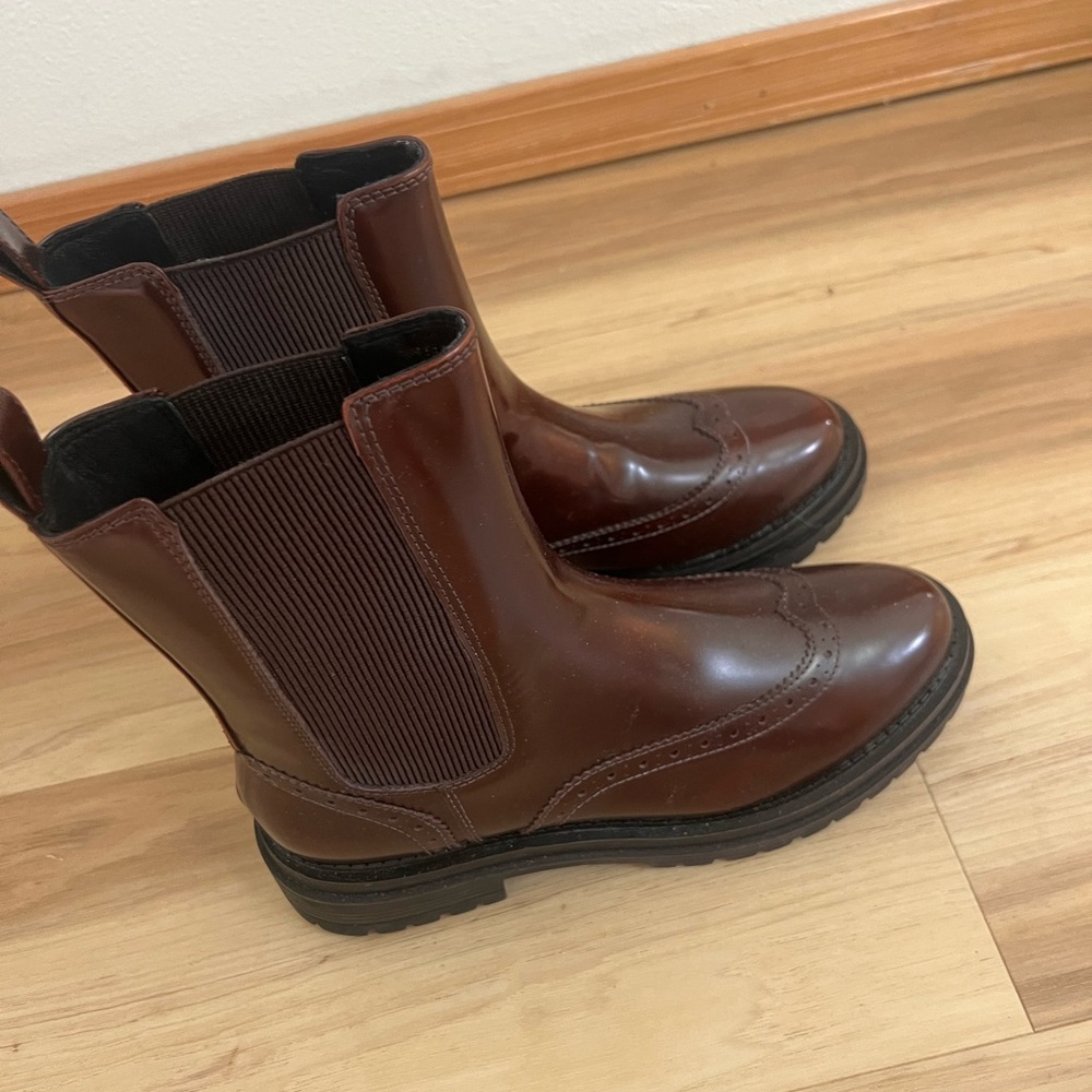 Women’s Never Worn Bibi Lou Oxford Boots